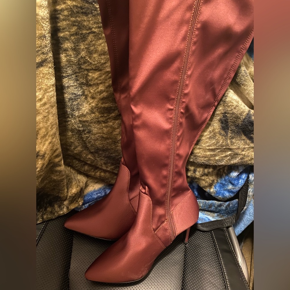 Torrid Over The Knee Heel Boot (WW) Size 11